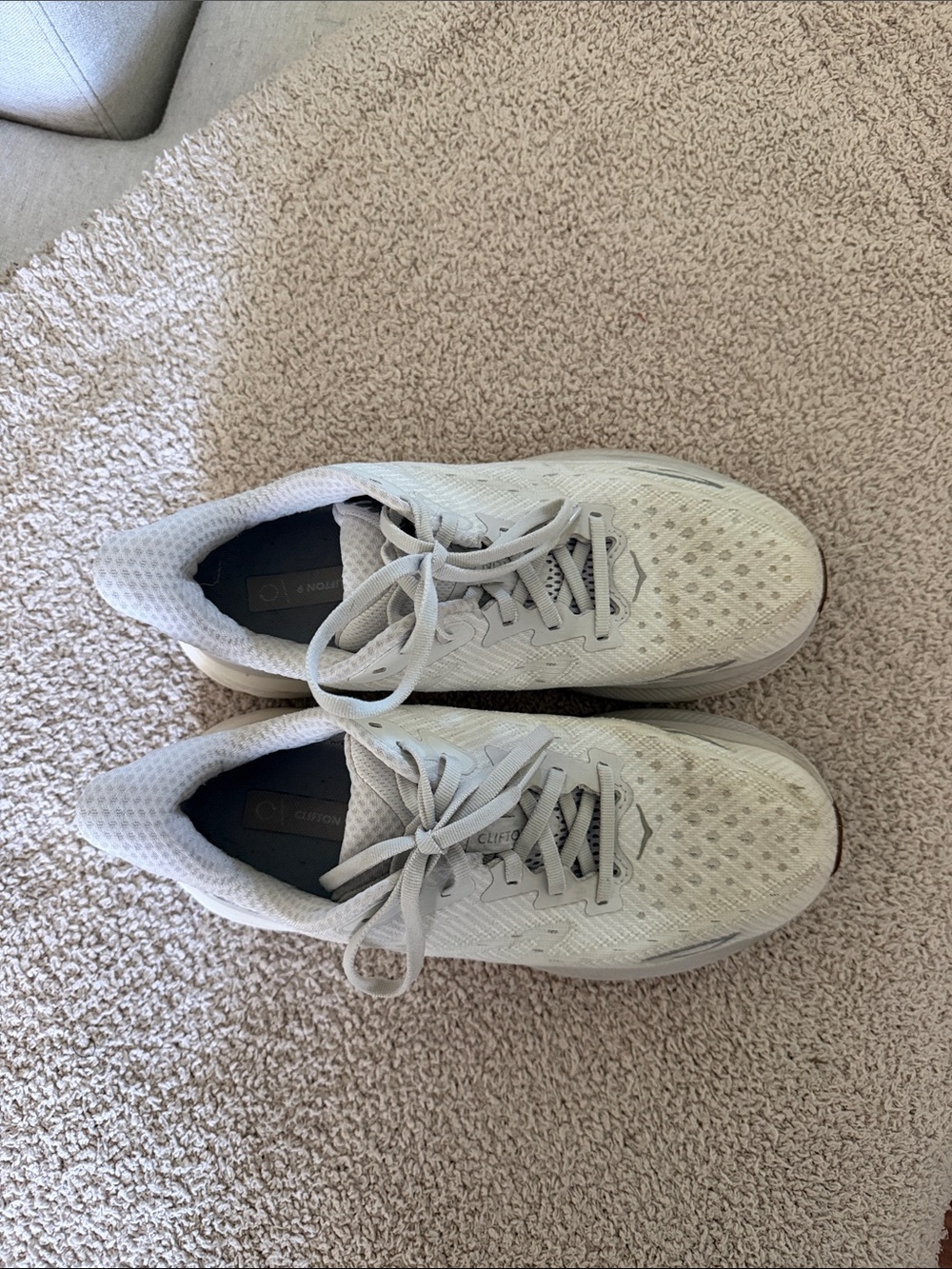 Hoka White/Light Gray Clifton 9 size 8 - Picture 2 of 5